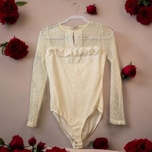 Soulmates Size Medium White Long Sleeve Sheer Dotted Mesh Ruffle/Lace Bodysuit